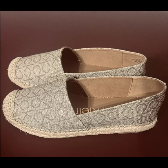 Calvin Klein CK Monogram Espadrilles Round Toe Canvas Shoes - Picture 5 of 6